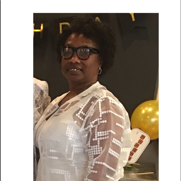 Meet your Posher, Sally - Picture 1 of 1